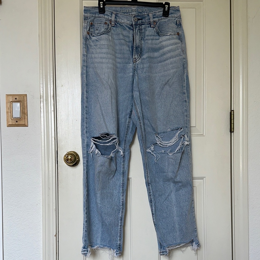 American Eagle Strigid Super High Rise Baggy Straight Jeans 👖